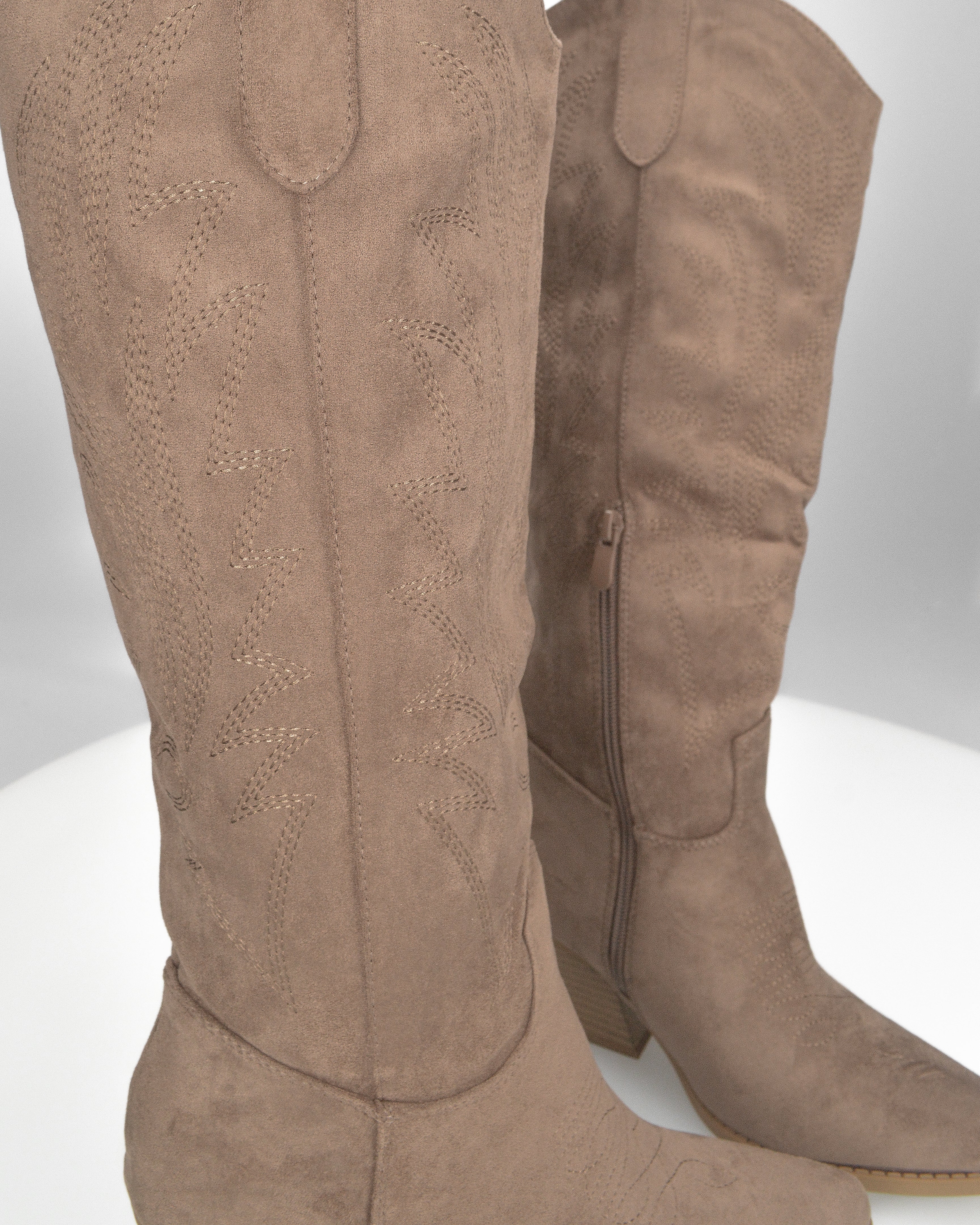 CHRYSA - tall khaki Western boots with embroidered designs and zip closure